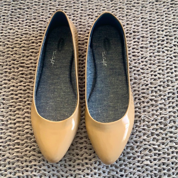 NEW Dr. Scholls True Comfort Flats. Size 7 Nude - Picture 1 of 1